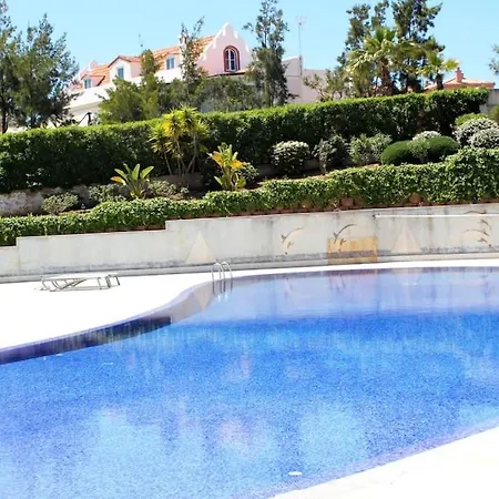 Casa Do Nemo * פורטימאו